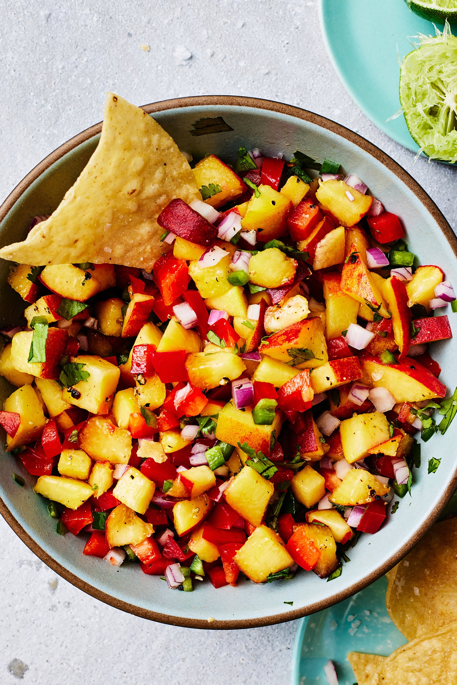 Sweet, Spicy & Zesty Peach Salsa: Perfect for Tacos and Chips